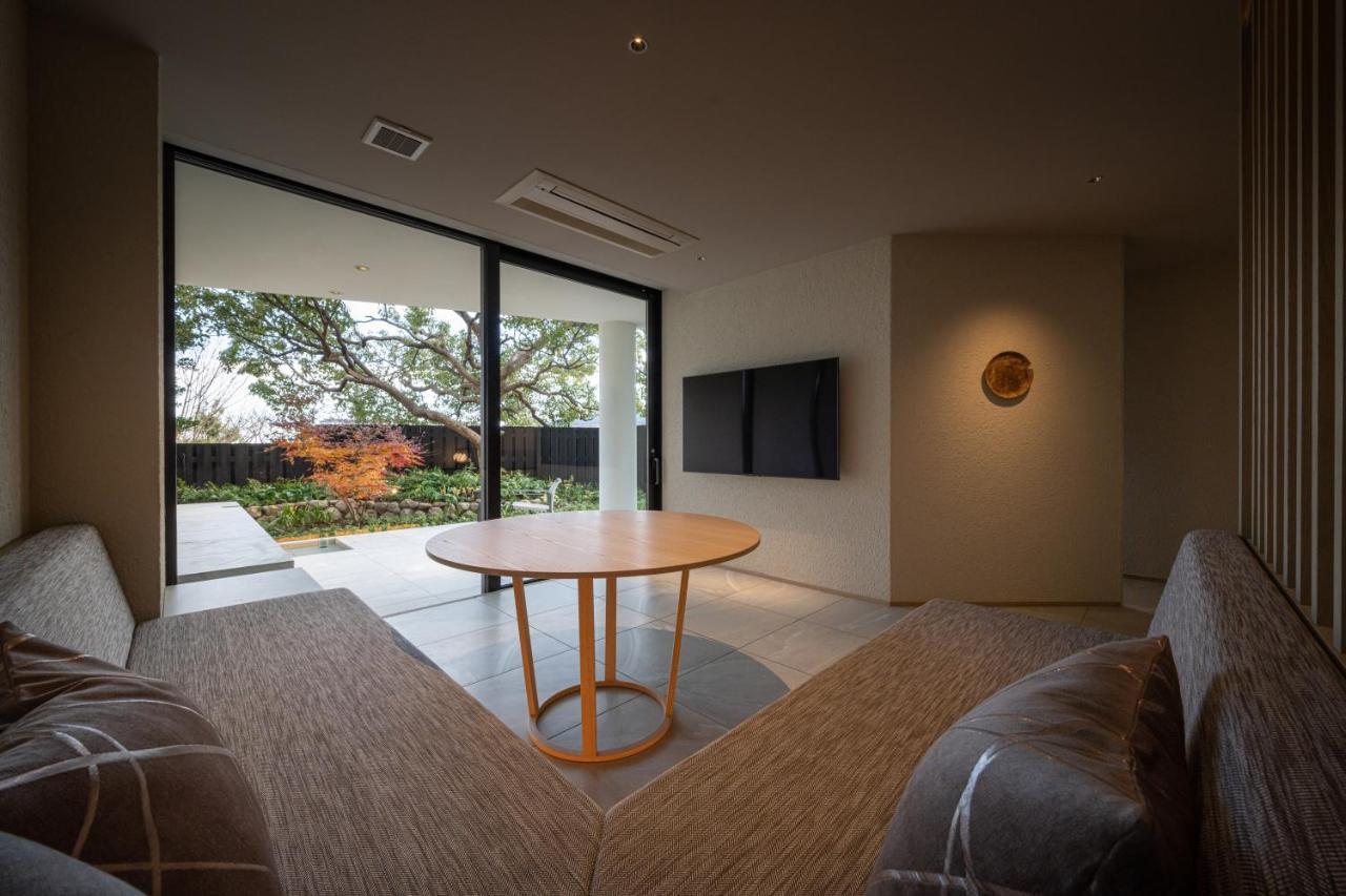 Auberge Fontaine Bleau Atami Atami  Exteriör bild